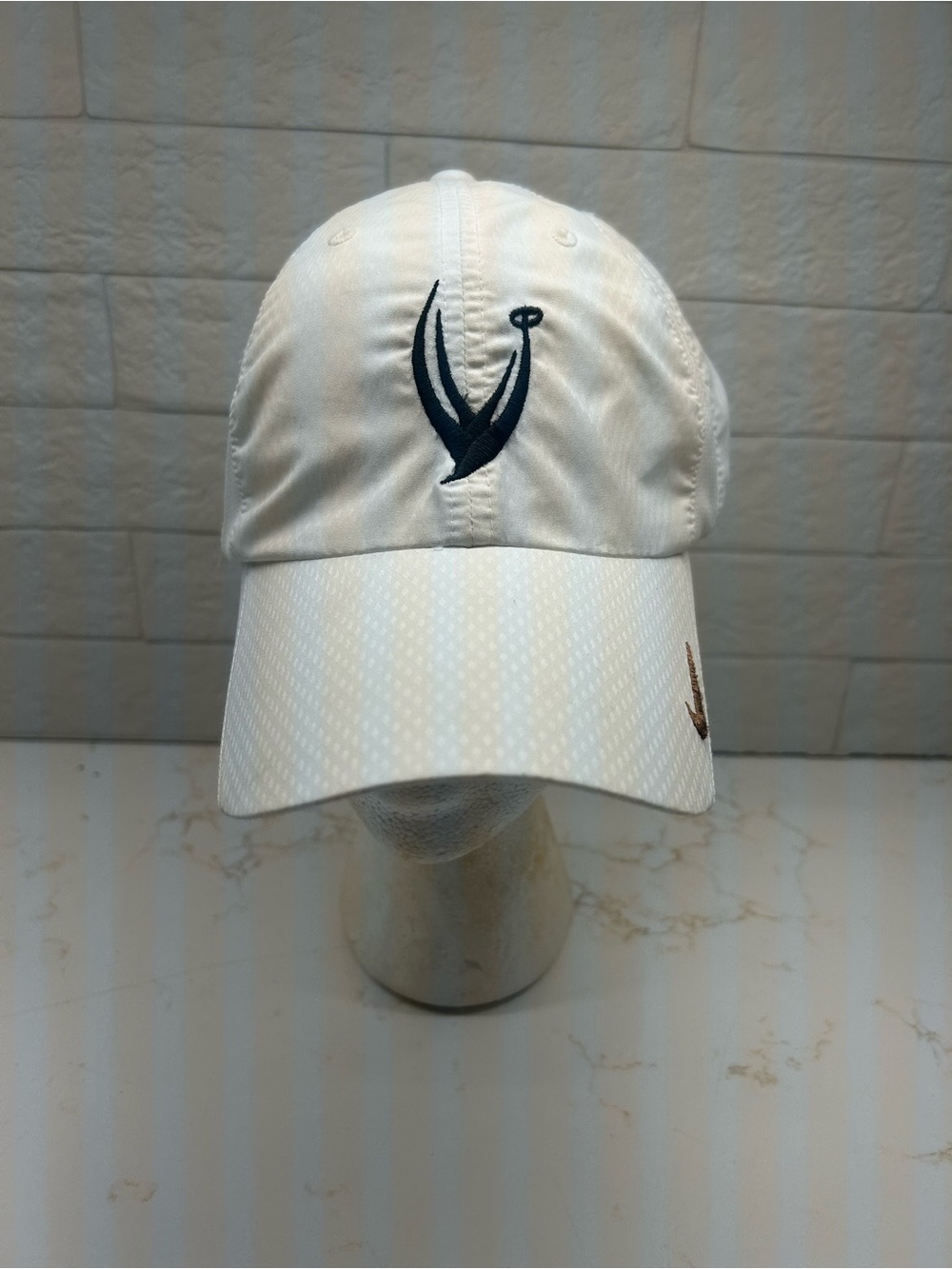 Nike Golf Heritage 86 Dri Fit Hat Cap 247077-100 Unisex White Adjustable